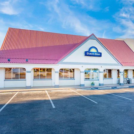 Days Inn By Wyndham Wilmington / University Exterior foto